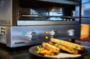 Brushed Stainless Steel Toaster with Energy Regulator and Timer
