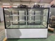 Glass Refrigerated Cake Display Counter
